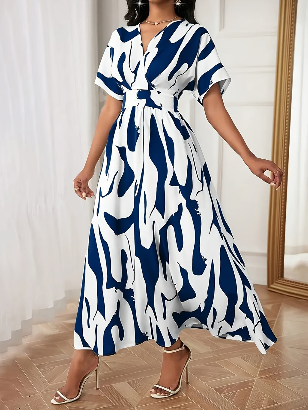 Color-block A-line dress with waist cinch - SalmanStore 