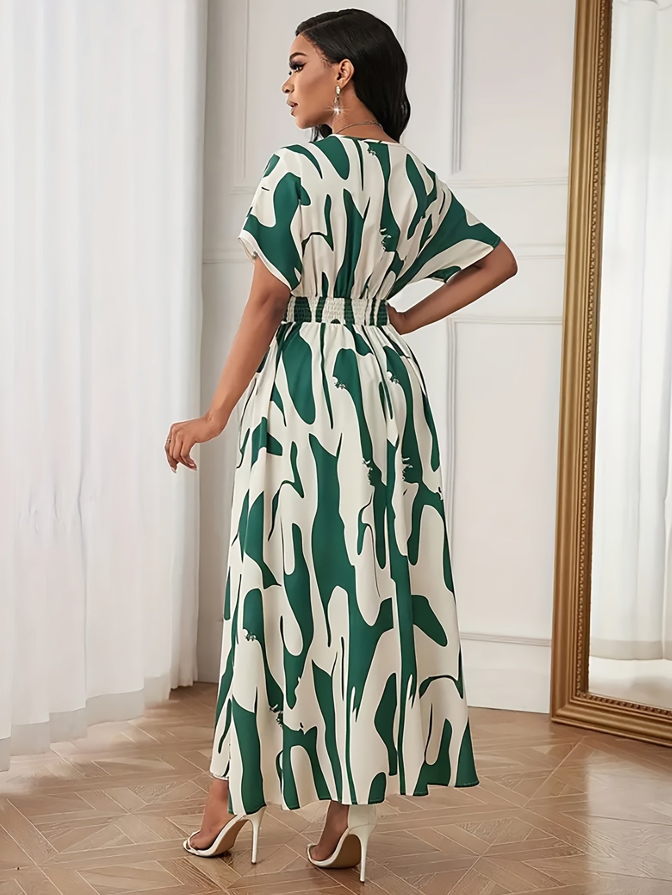 Color-block A-line dress with waist cinch - SalmanStore 