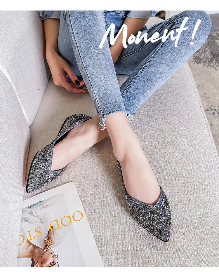 famous brand rivets flats women pointed toe glitter beading ballerian shoes shallow mouth sequined cloth moccasins plus size 43