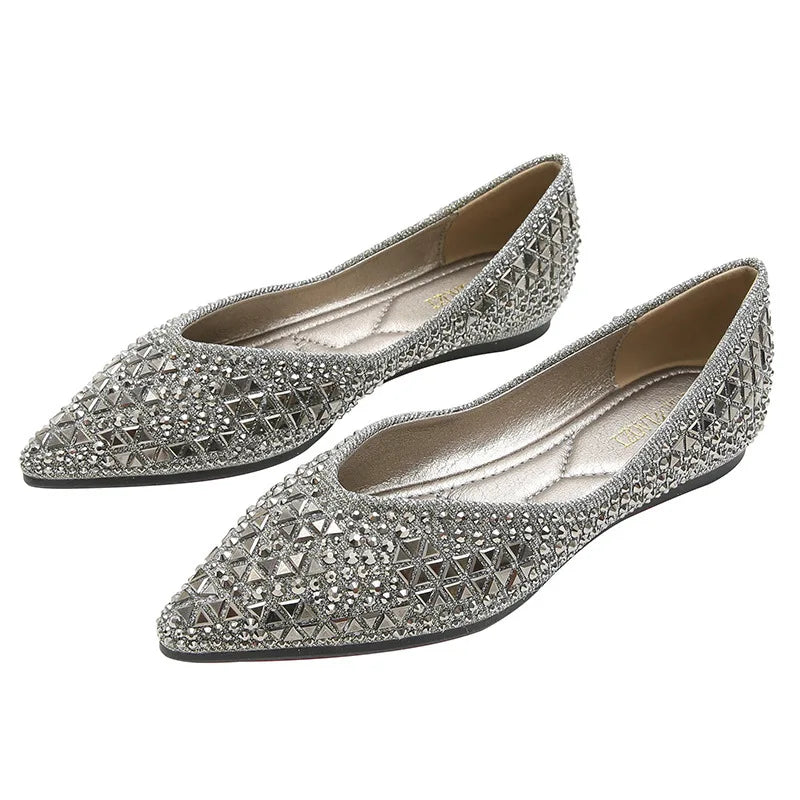 famous brand rivets flats women pointed toe glitter beading ballerian shoes shallow mouth sequined cloth moccasins plus size 43