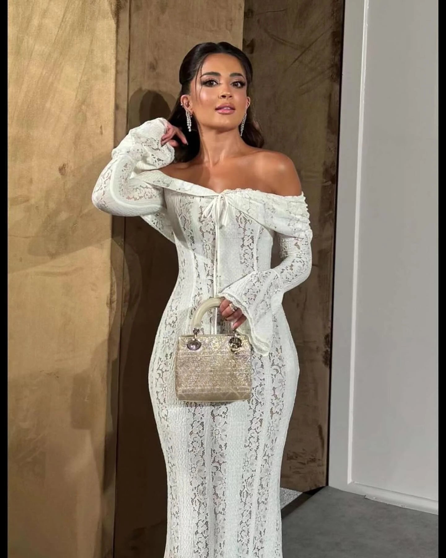 Suninheart White Maxi Wedding Guest Dress Women 2025 Elegant Off The Shoulder evening party dresses red lace flare sleeve dress - SalmanStore 