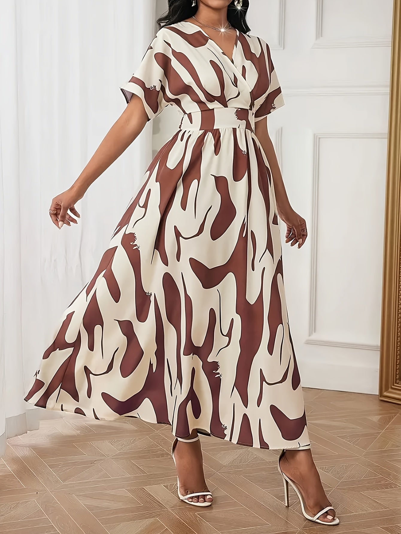 Color-block A-line dress with waist cinch - SalmanStore 